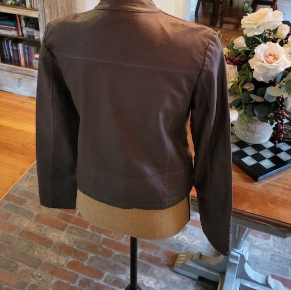 BB Dakota vegan leather medium cropped jacket - Picture 3 of 7